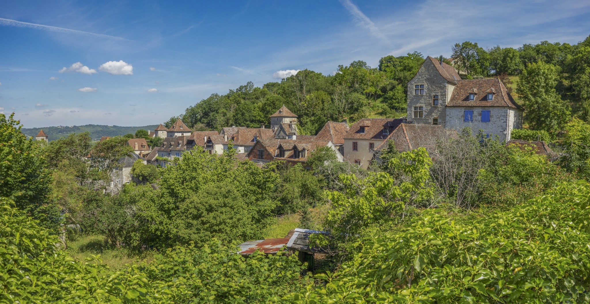 Stone houses and rural heritage surrounded by greenery